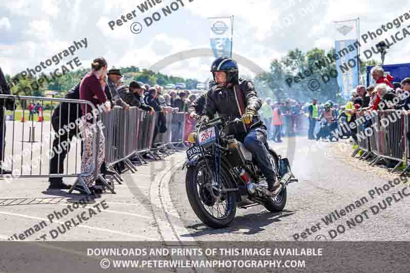 Vintage motorcycle club;eventdigitalimages;no limits trackdays;peter wileman photography;vintage motocycles;vmcc banbury run photographs